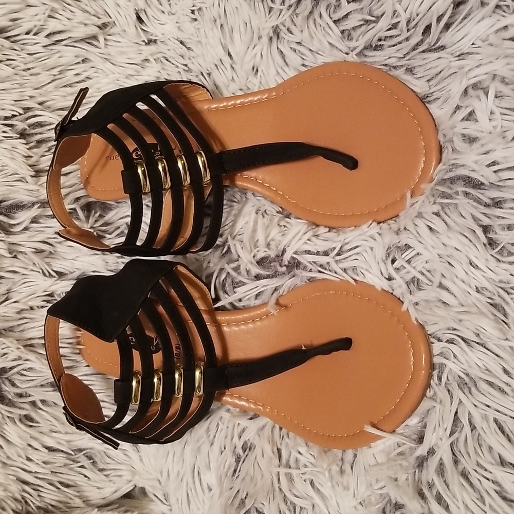 Rue 21 Sandals